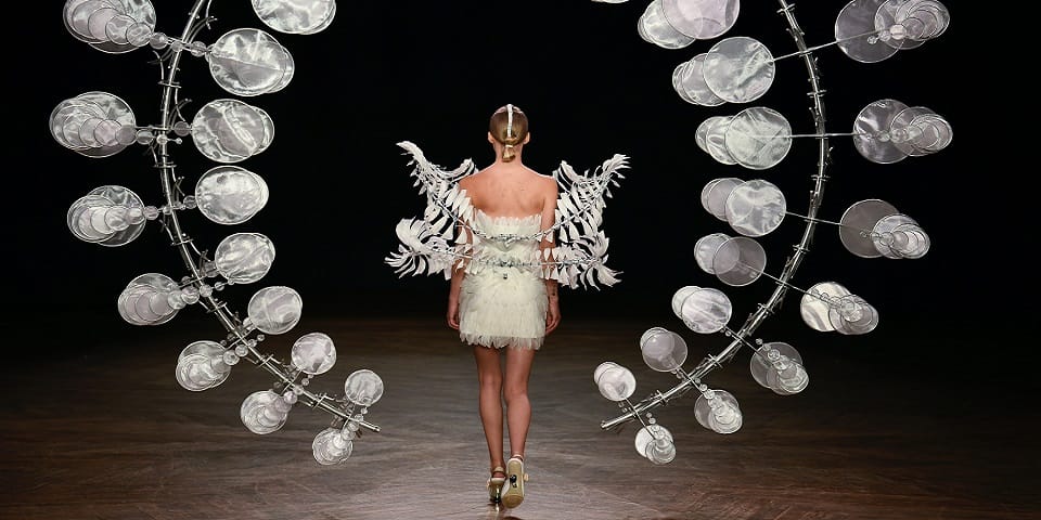 The Future of Modeling How AI, Virtual Models & Influencers Are Changing the Game